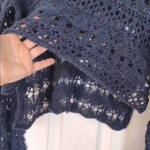 Hollister lace sweater - Picture 4 of 4